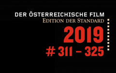 SAFARI & DIE KINDER DER TOTEN – On friday, 11th of October HOANZL releases the 14th season (#311-#325) of its edition "Der Ã¶sterreichische Film - Edition DER STANDARD". 
This year the season includes 2 films of the Ulrich Seidl Filmproduktion:
SAFARI by Ulrich Seidl as well as DIE KINDER DER TOTEN by Nature Theater of Oklahoma. 